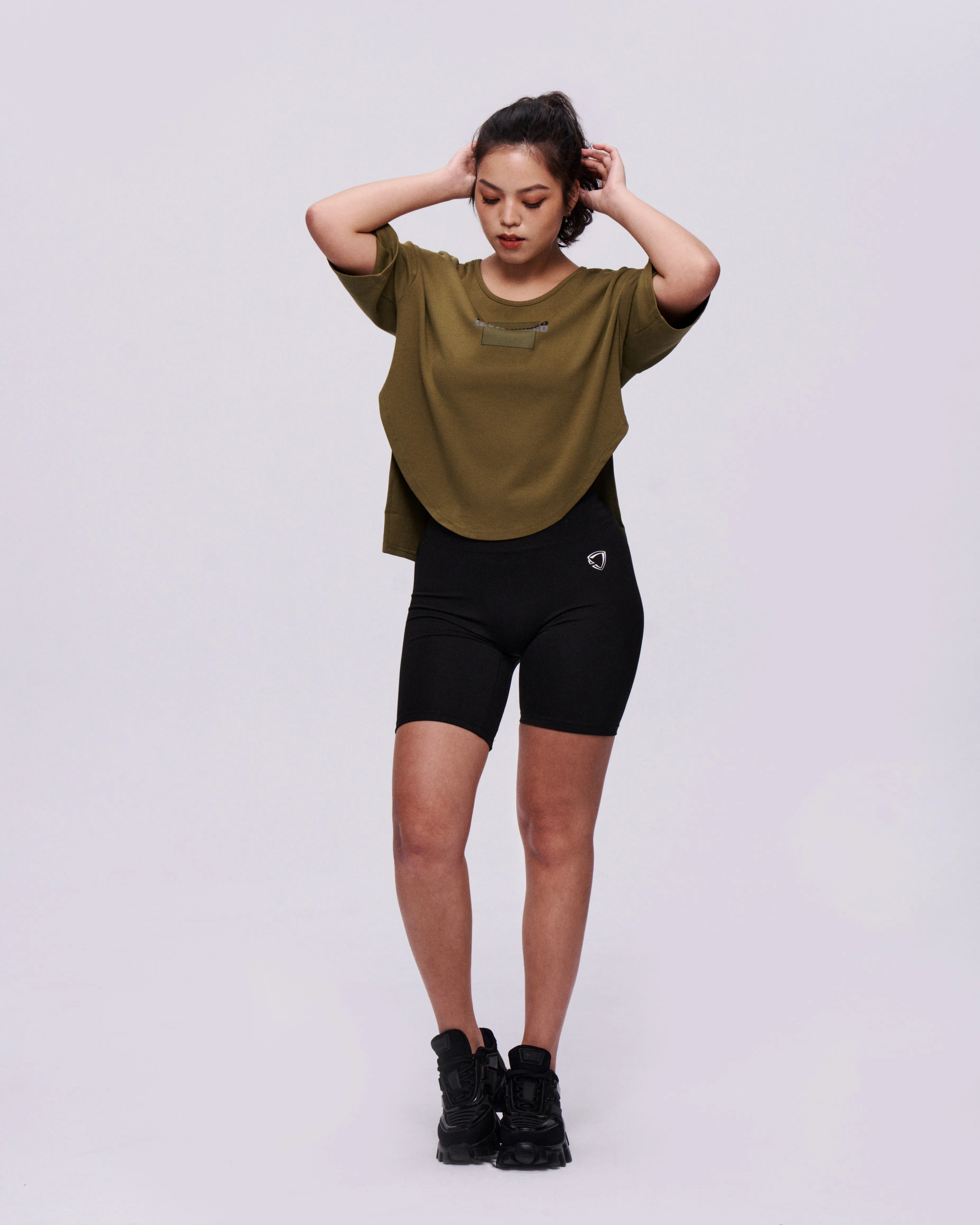 Asymmetry Hem Loose Tee