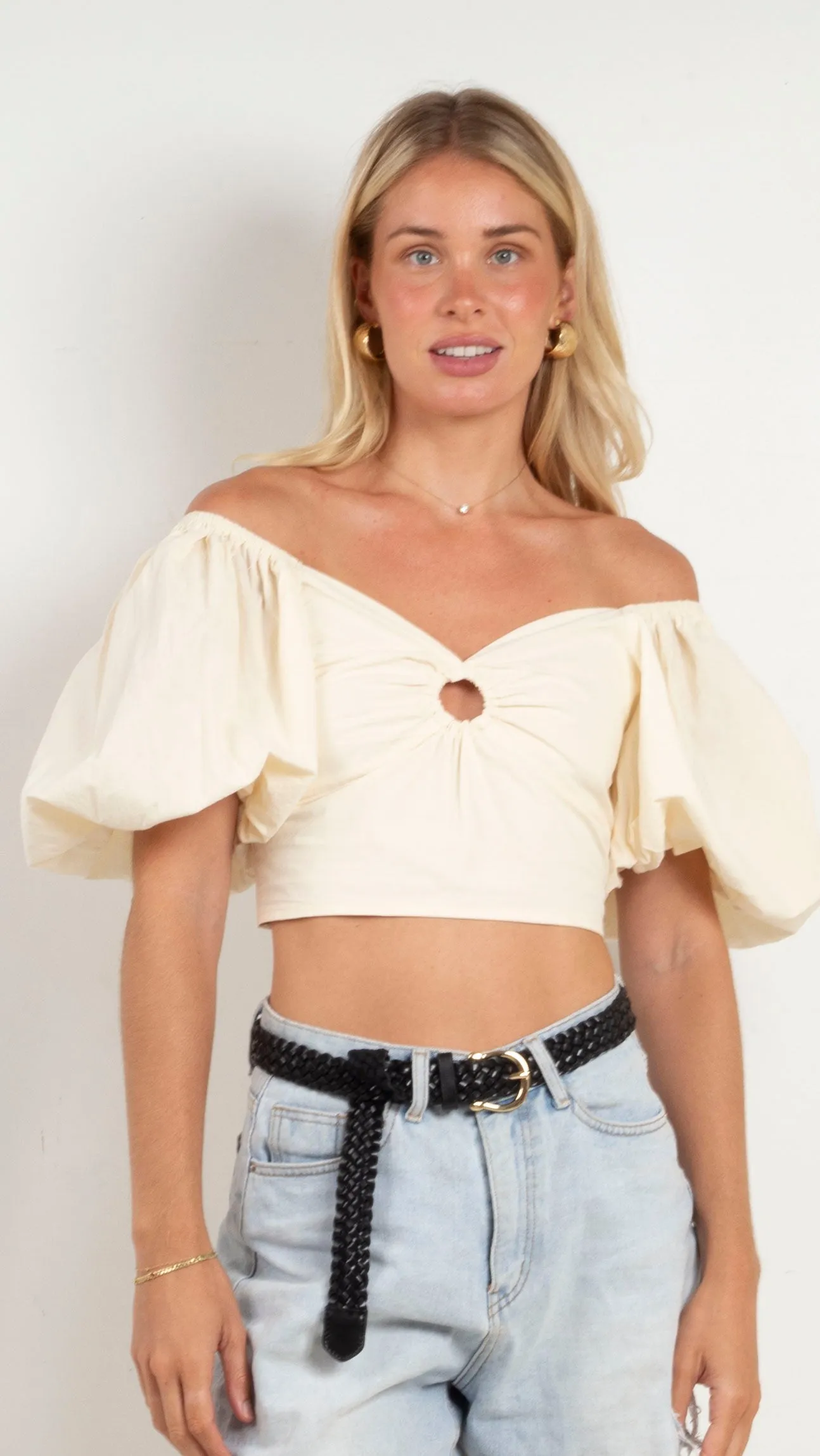 Aviva Puff Sleeve Crop Top - Vanilla