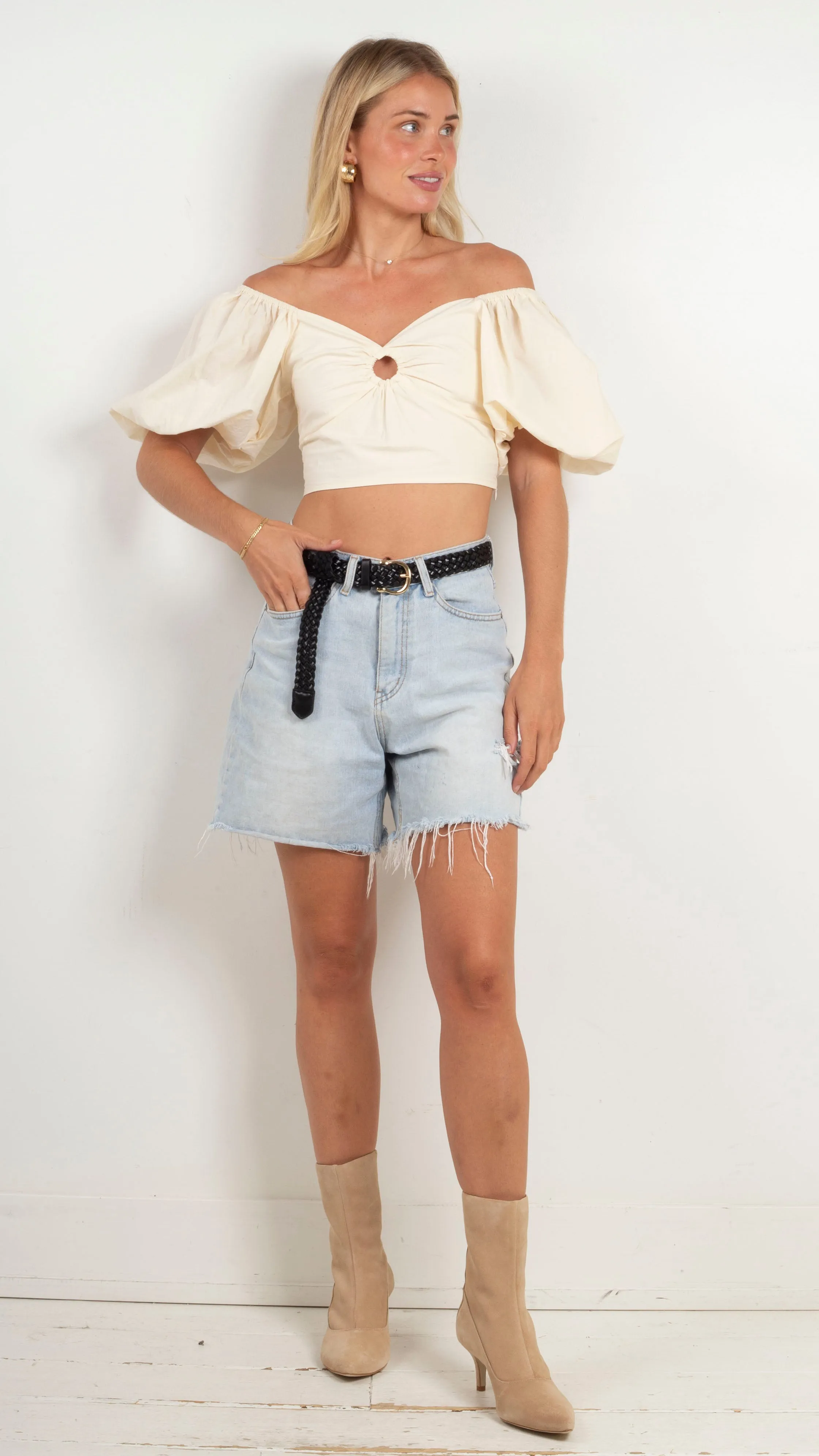 Aviva Puff Sleeve Crop Top - Vanilla