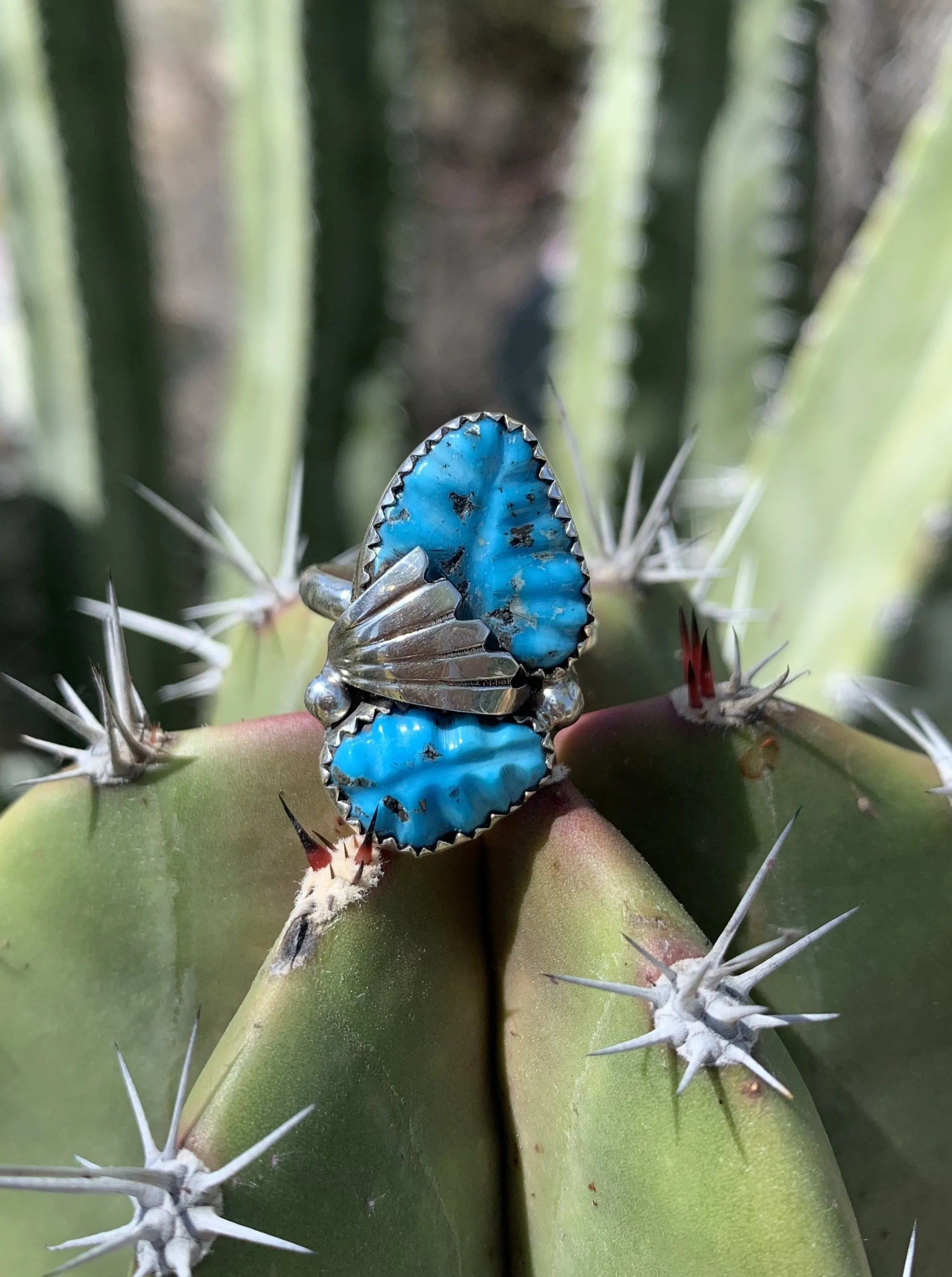 Carved Feather Turquoise ring size 7 3/4