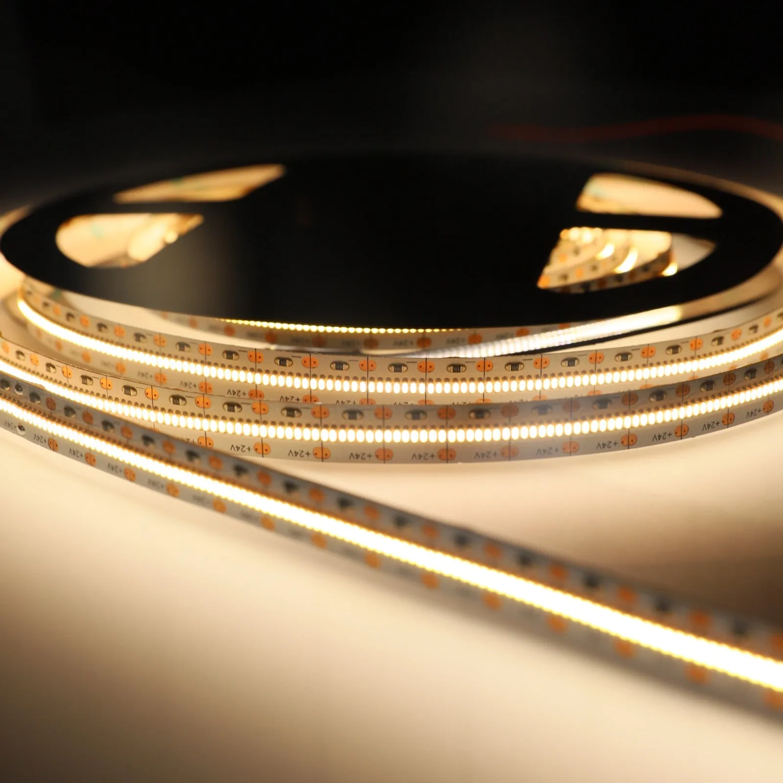 CRI-MAX CRI 95  High Brightness LED Flexible Strip 4000K 5000K - 700 LEDs/m - 5m/Reel