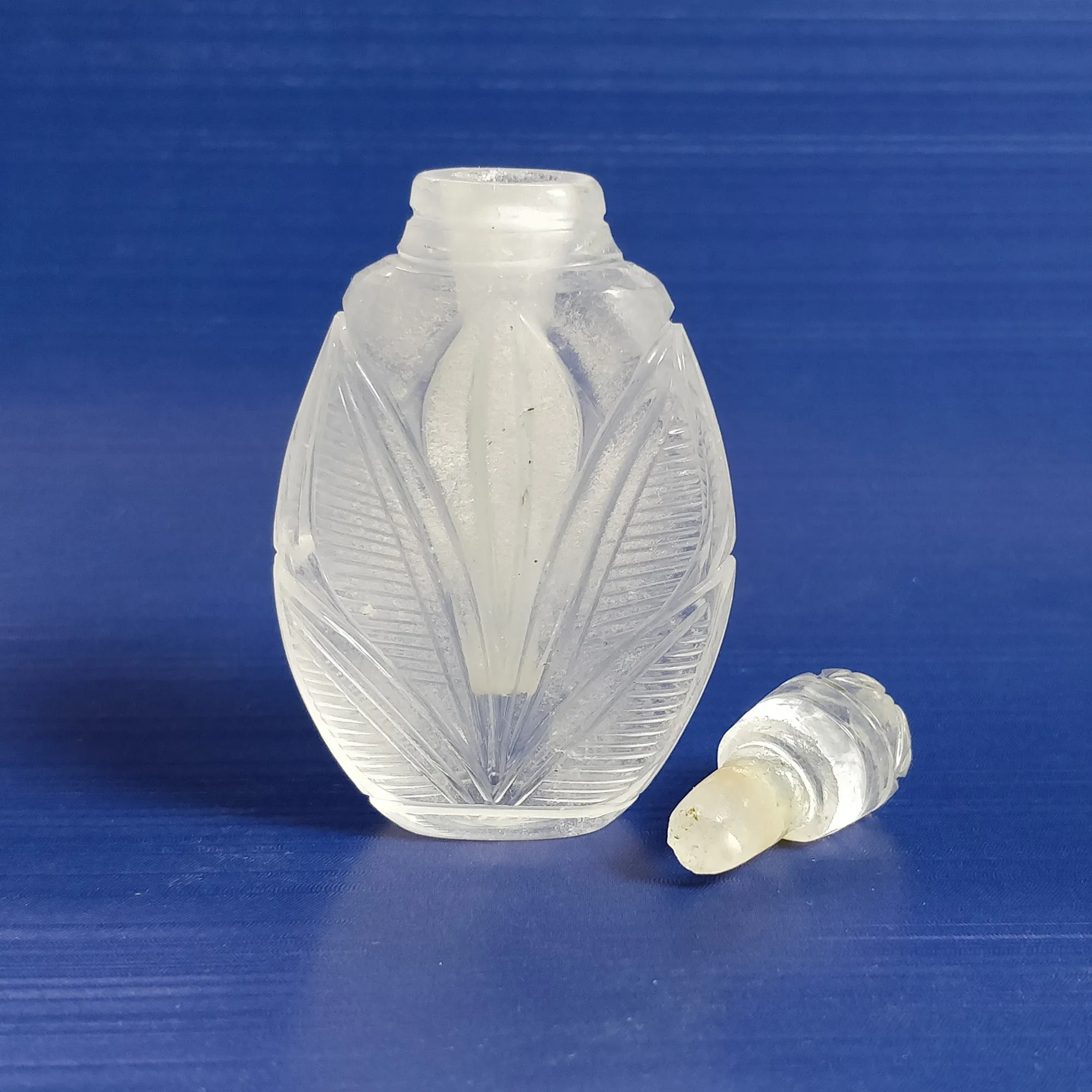 CRYSTAL QUARTZ Gemstone Carving : 322.25cts Natural Untreated White Quartz Hand Carved Bottle Sclupture Figurine 74*38mm