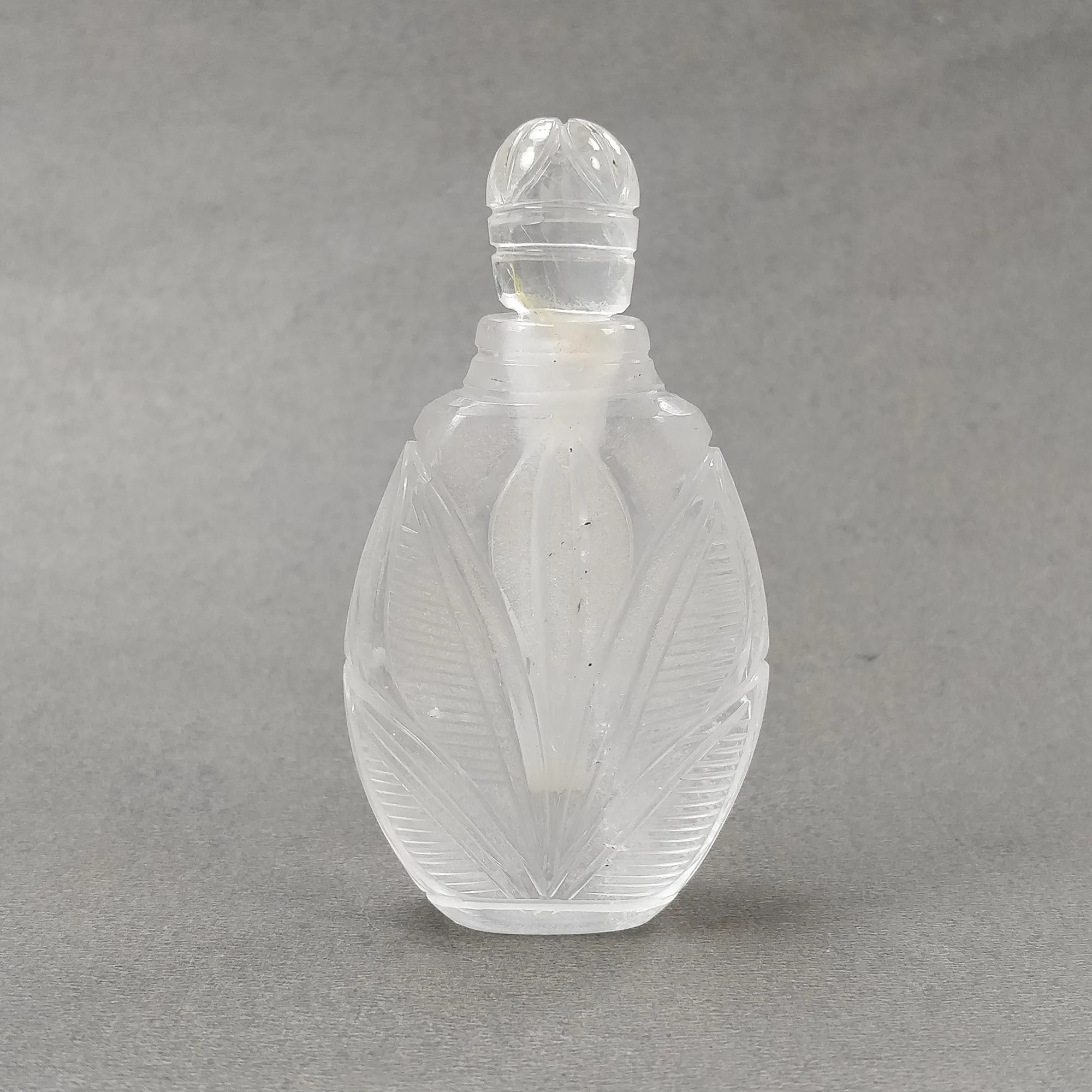 CRYSTAL QUARTZ Gemstone Carving : 322.25cts Natural Untreated White Quartz Hand Carved Bottle Sclupture Figurine 74*38mm