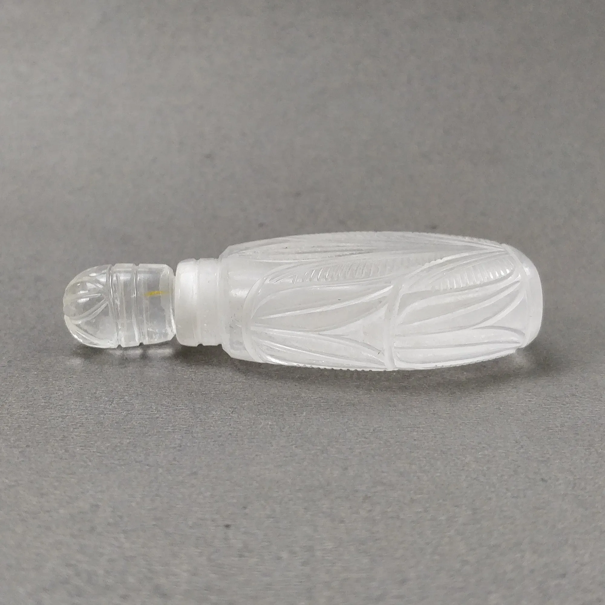 CRYSTAL QUARTZ Gemstone Carving : 322.25cts Natural Untreated White Quartz Hand Carved Bottle Sclupture Figurine 74*38mm