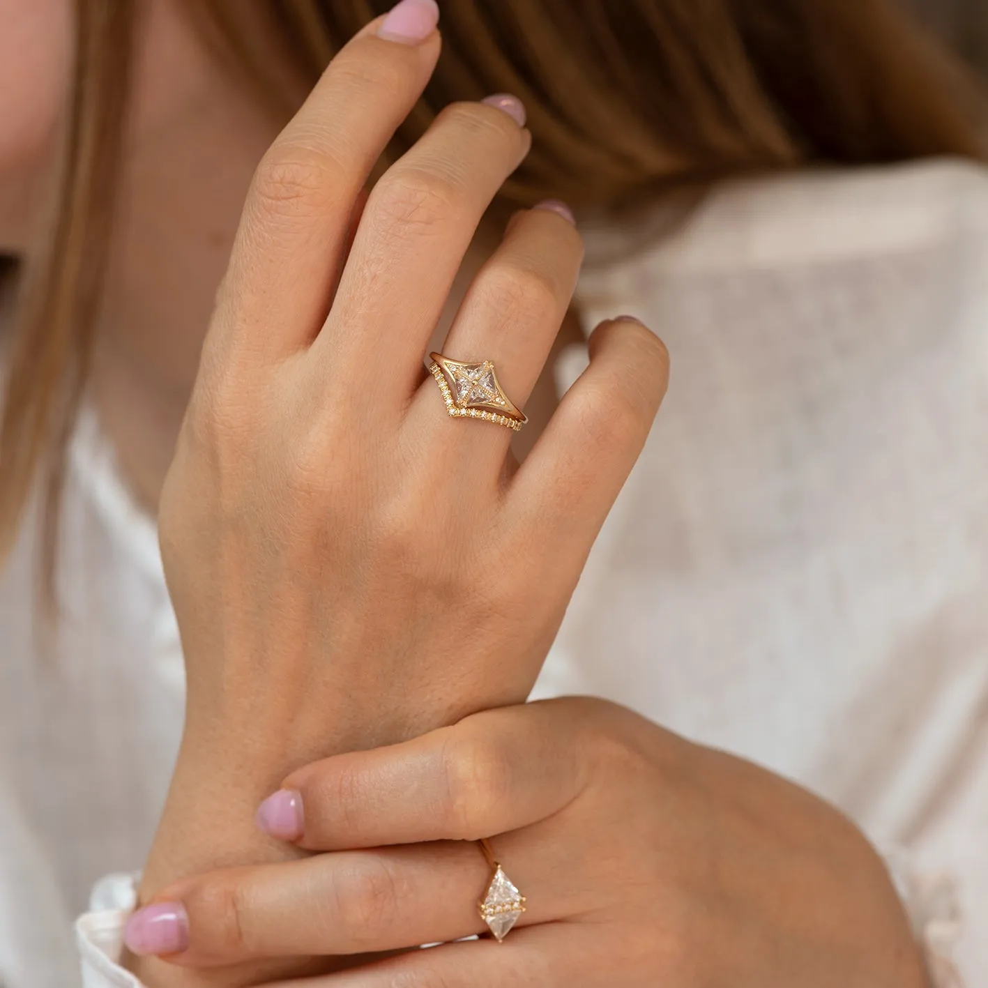 Detailed Star Engagement Ring with Triangle Diamonds