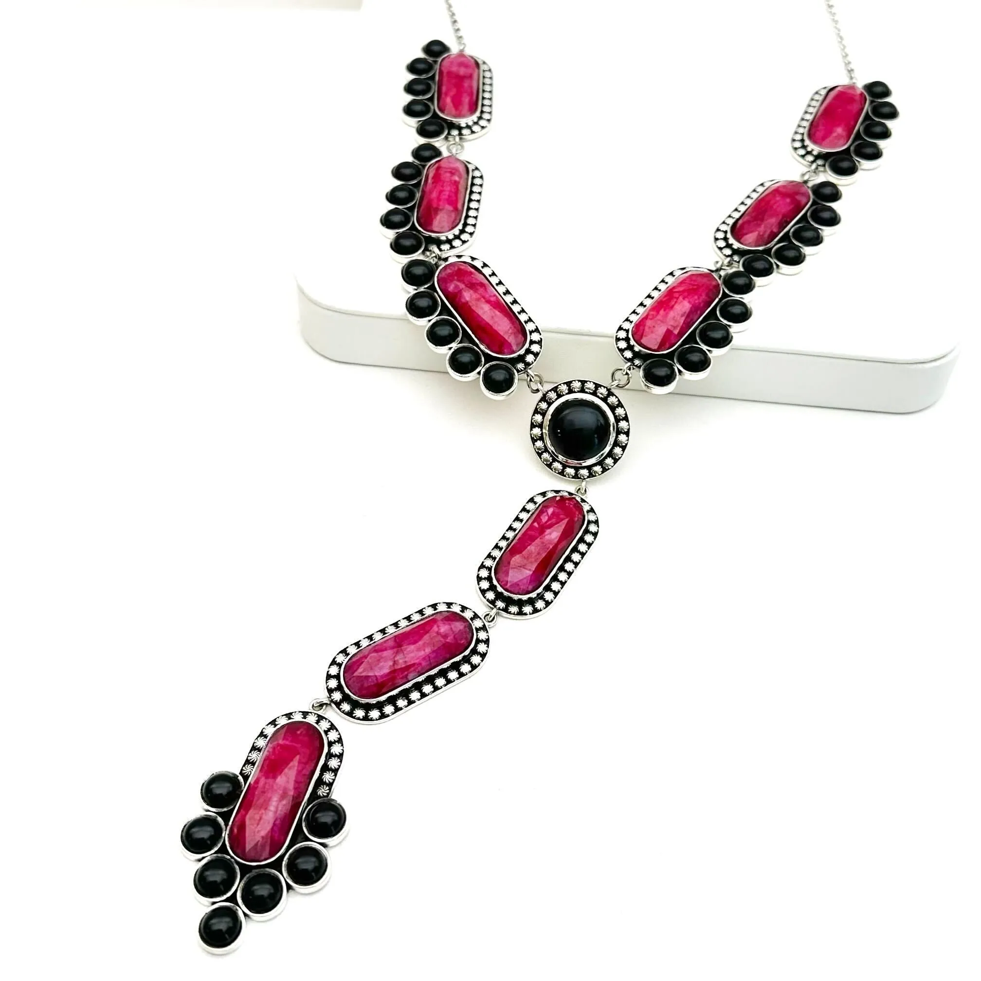 Horizon Lariat - Faceted Ruby