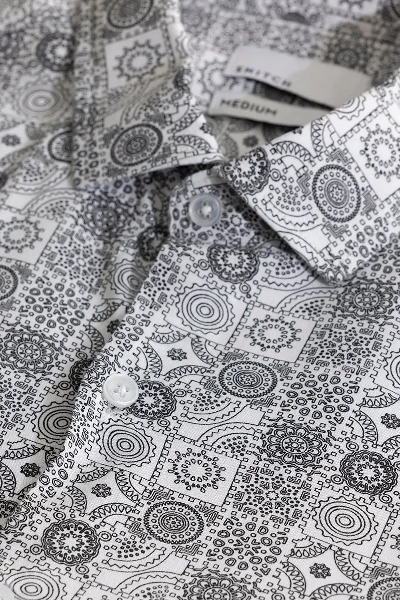 Imprint Motif White Shirt